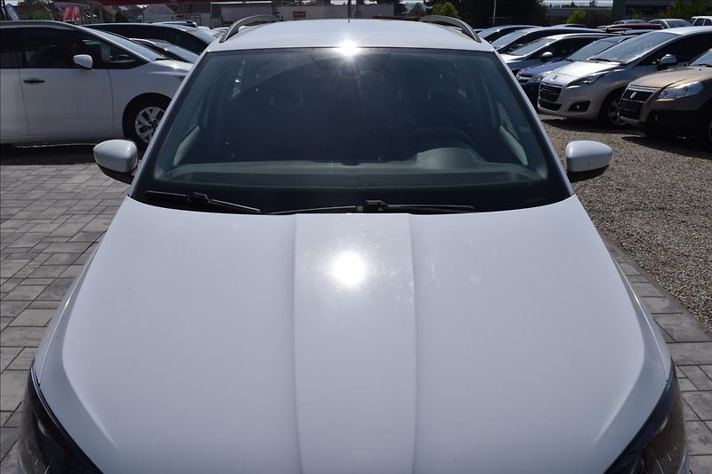 Škoda Fabia 1,2 TSI 66KW TOP VÝBAVA - fotka 3 z 49