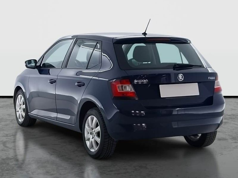 Škoda Fabia (2015) 1.4 TDI, dobrý stav - fotka 4 z 15