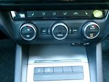 Škoda Octavia 2,0 TDI AUTOKLIMA - náhled 27