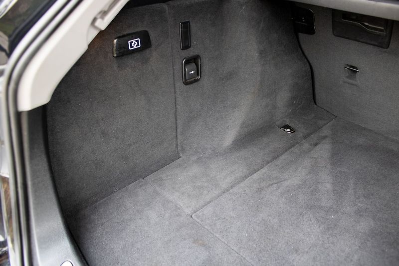 BMW Řada 3 Nebourané, pravidelně servis - fotka 32 z 36