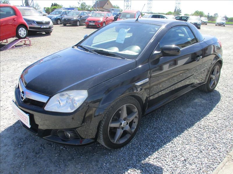 Opel Tigra 1,8 i,klima,serv.kniha, - fotka 10 z 36