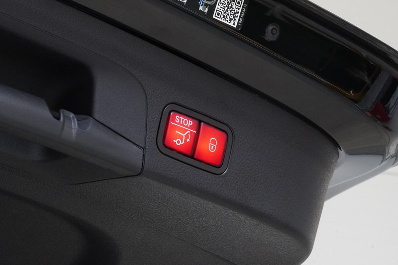 Mercedes-Benz GLE 450d,AMG,ČR,HUD,Vzduch,Dověry - fotka 10 z 37