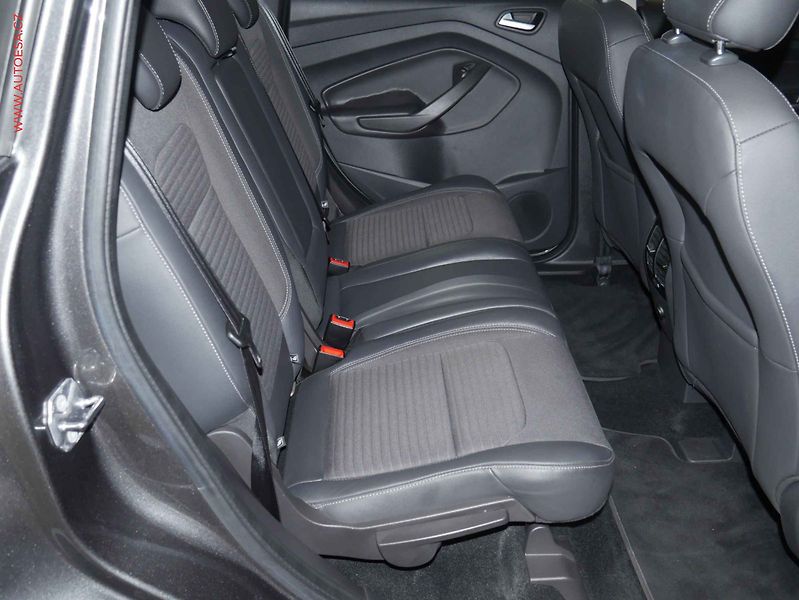 Ford Kuga (2017) 2.0 TDCi 4x4, ČR, AT, navi - fotka 11 z 21