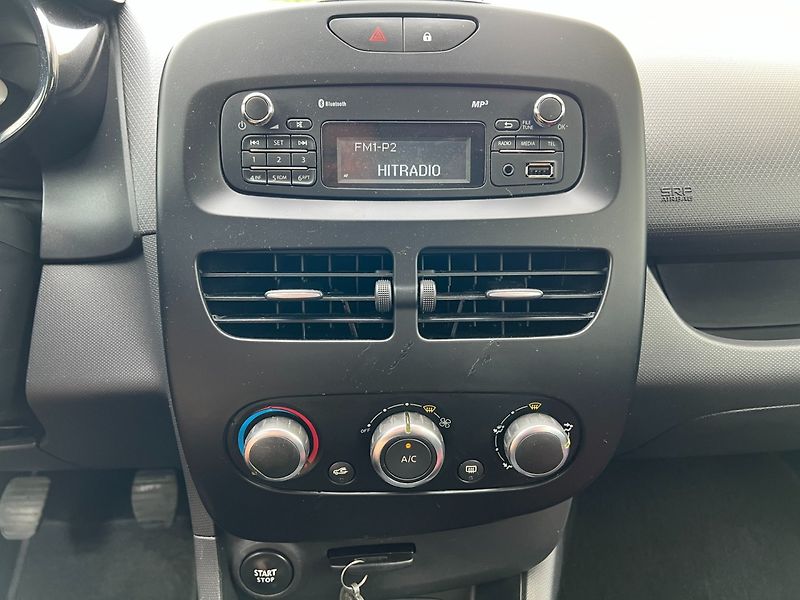 Renault Clio (2015) 1.2i 16V 54kW! Tažné! 2x kola! - fotka 14 z 26