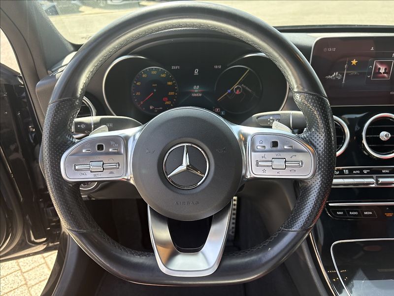 Mercedes-Benz Třídy C 2,0 C 300 d 4M ČR, 1.maj - fotka 13 z 22