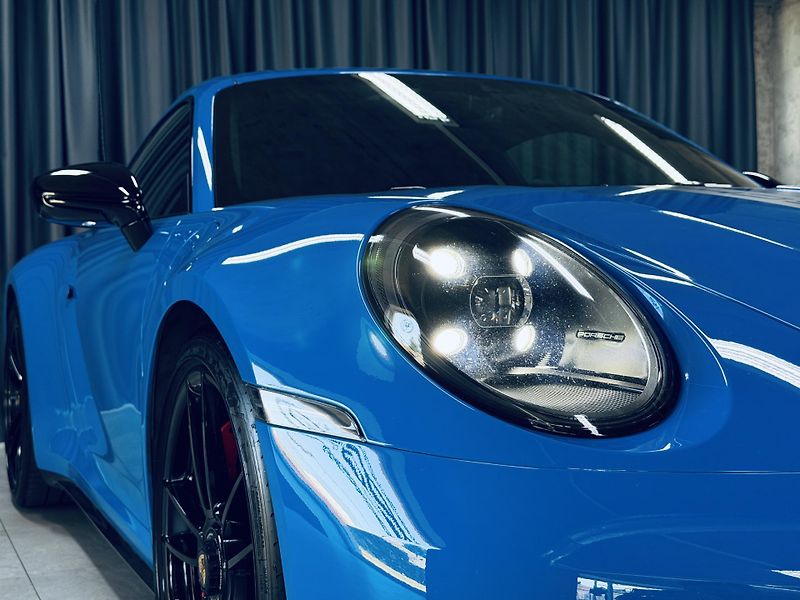 Porsche 911 (2023) 992.1*GTS 4*AERO - fotka 3 z 37