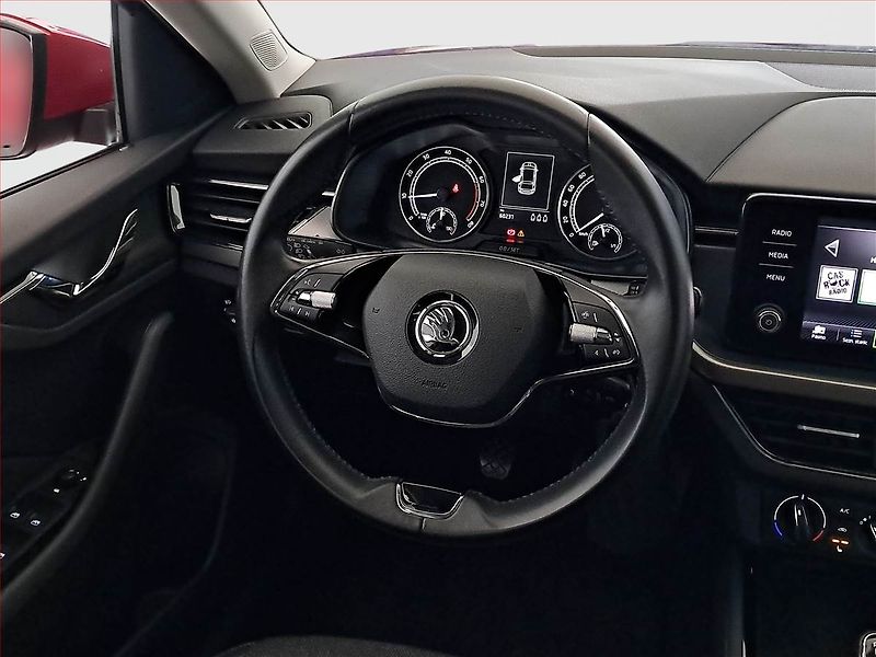 Škoda Scala (2021) 1.0 TSI, ČR,1.maj, Tempomat - fotka 15 z 19