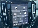 Volvo XC40 B3 FWD BE // 360 // kola - náhled 34