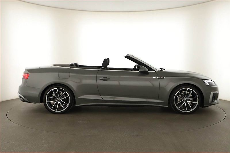 Audi A5 (2024) 40 TFSI - fotka 6 z 26