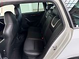 Škoda Octavia (2015) 2.0TDi, DSG, navi, bixen - náhled 10