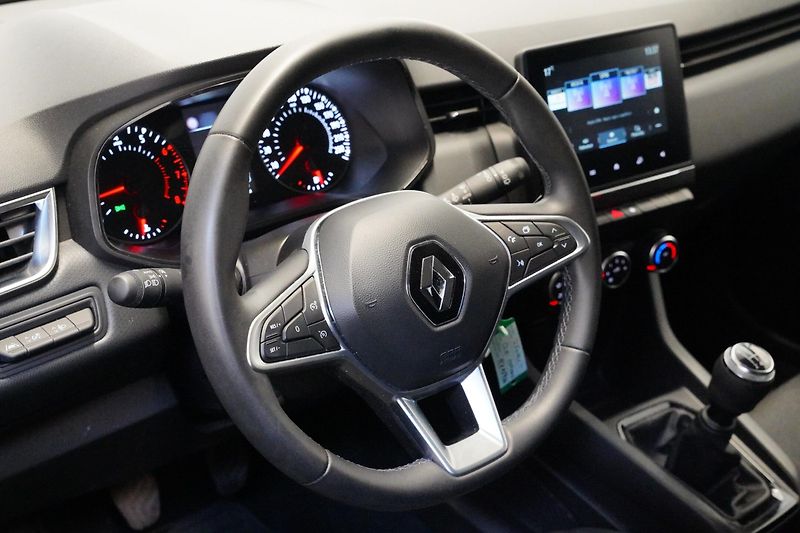Renault Clio - fotka 5 z 6