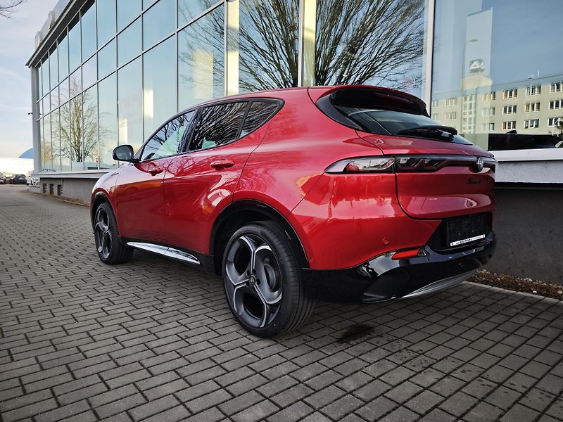 Alfa Romeo Tonale (2026) 1,5 Sport Speciale 1,5T 175 PS - fotka 4 z 41