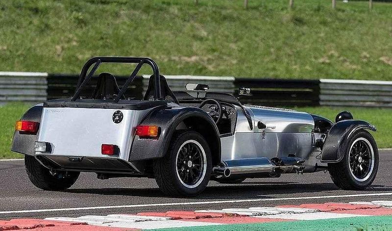 Caterham Seven Superlight Twenty.