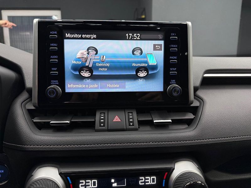 Toyota RAV4 (2021) 2.5 Hybrid e-CVT Executive FW - fotka 23 z 26