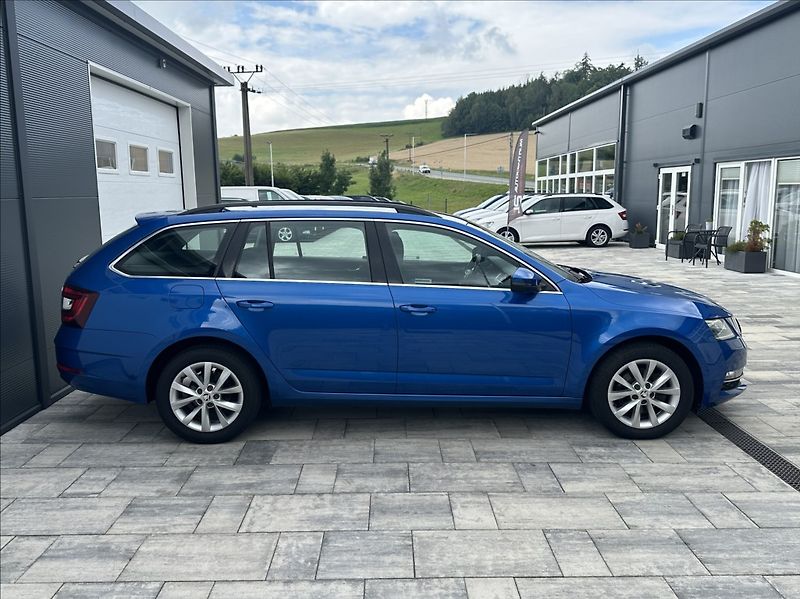 Škoda Octavia 2,0 TDI 150PS  Style M/T - fotka 6 z 54