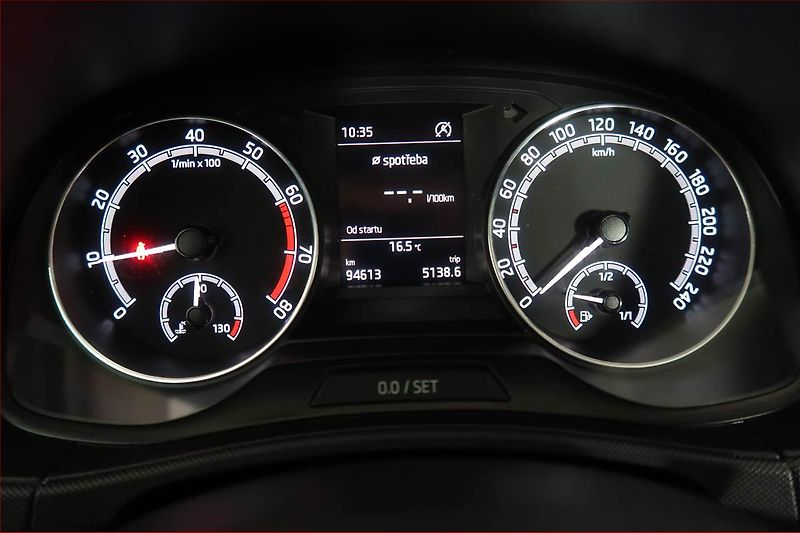 Škoda Fabia (2019) Ambition Plus 1.0 TSI - fotka 11 z 17