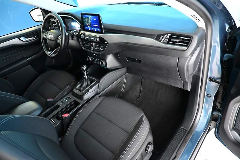 Ford Kuga (2022) 2.0 LED ACC VIRTUAL Tažné Kame - fotka 10 z 37