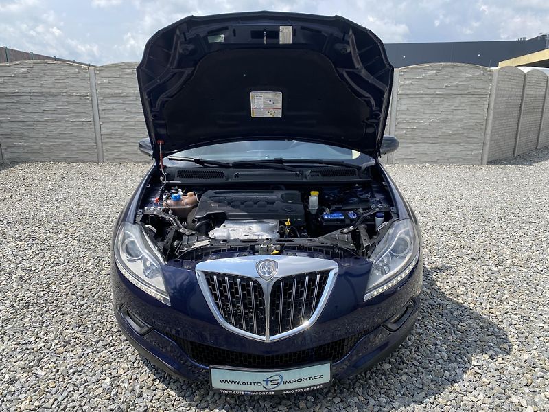 Lancia Delta 2.0JTD 165PS SPORT NAVI SERVIS - fotka 69 z 169