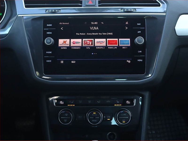 Volkswagen Tiguan (2019) Comfortline 2.0 TSI - fotka 12 z 22