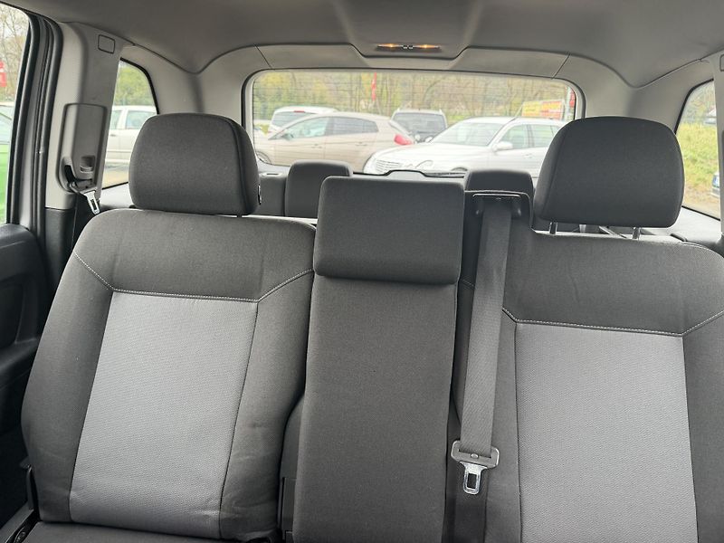 Opel Zafira 1,7 DTi 7 MIST - fotka 17 z 21
