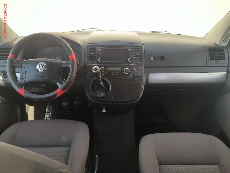 Volkswagen Multivan (2008) 2.5TDI 4x4, ČR, servis.kniha - fotka 8 z 21