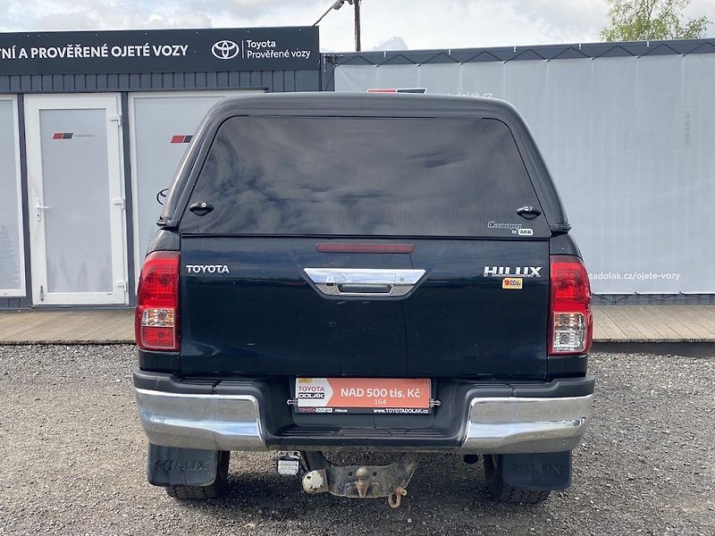 Toyota Hilux 2.4D, Webasto, automat, tažné - fotka 5 z 11