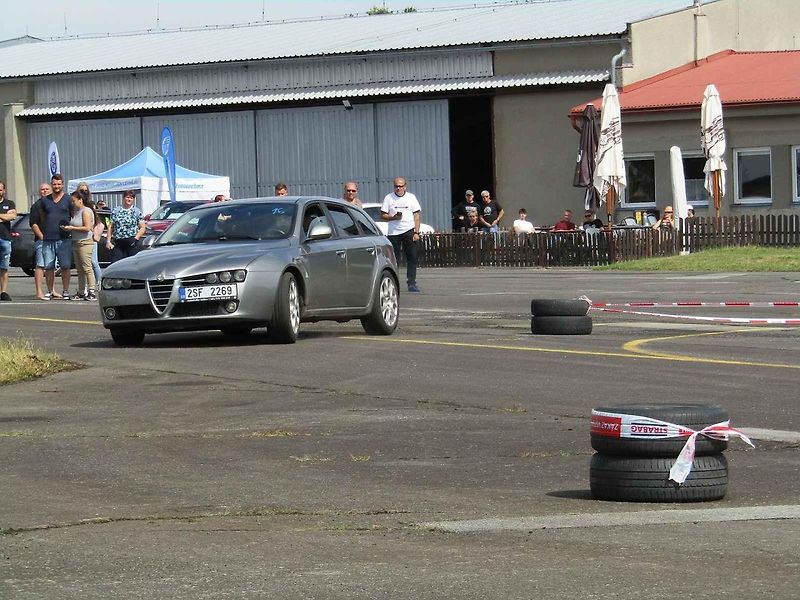 Nultý ročník srazu vozů Alfa Romeo v Jihočeském kraji.