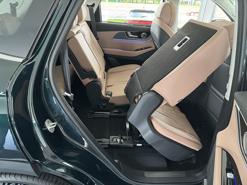 Chery TIGGO 9 PHEV (2026) 1,5T Unique - fotka 17 z 63