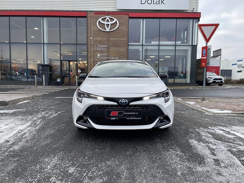 Toyota Corolla 1.8HEV ComfortTech odběr ihned - fotka 10 z 30