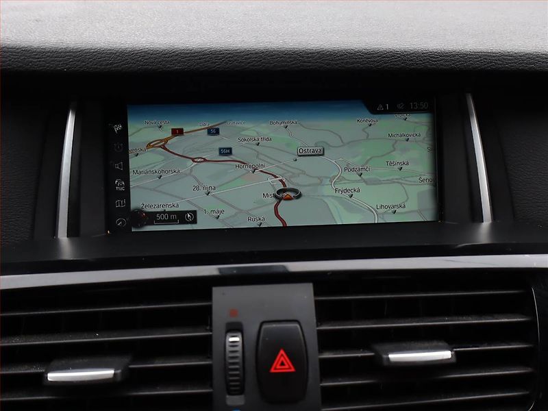BMW X4 (2018) xDrive30d - fotka 18 z 19