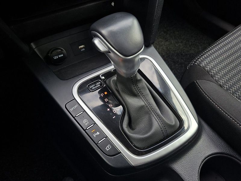 Kia Ceed SW 1.5 T-GDI 117kW 7DCT - fotka 24 z 25