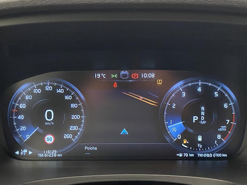 Volvo V90 B4 MOMENTUM AUT CZ - fotka 25 z 48