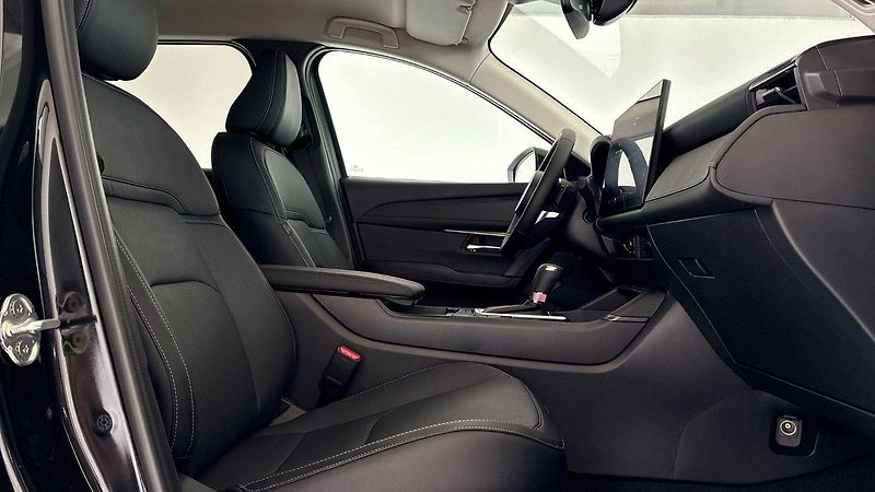 Mazda CX-5 (2026) 2.5 AWD Homura ČERNÁ KŮŽE - fotka 14 z 17