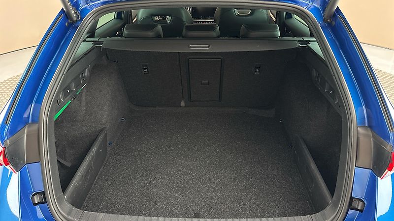 Škoda Octavia 2.0 TDI DSG 4x4 RS Combi - fotka 17 z 33