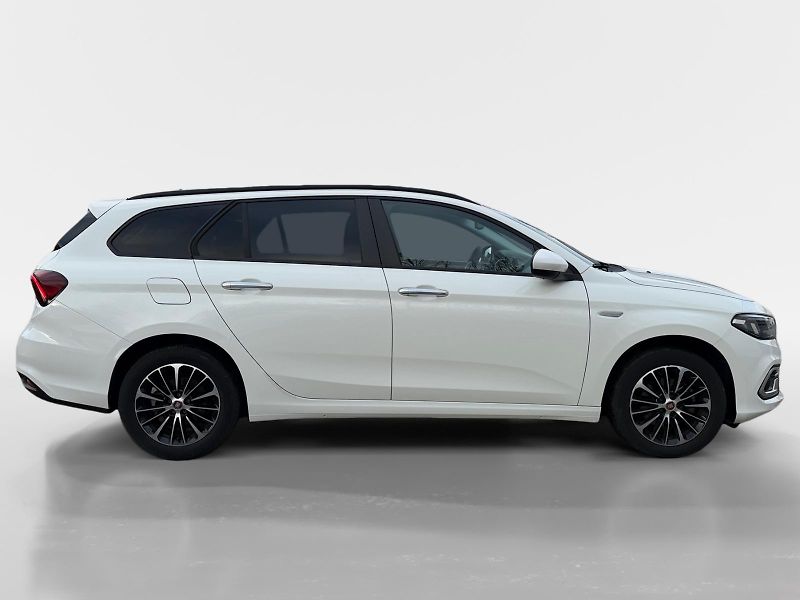 Fiat Tipo 1.6 MultiJet 130 k - fotka 6 z 27