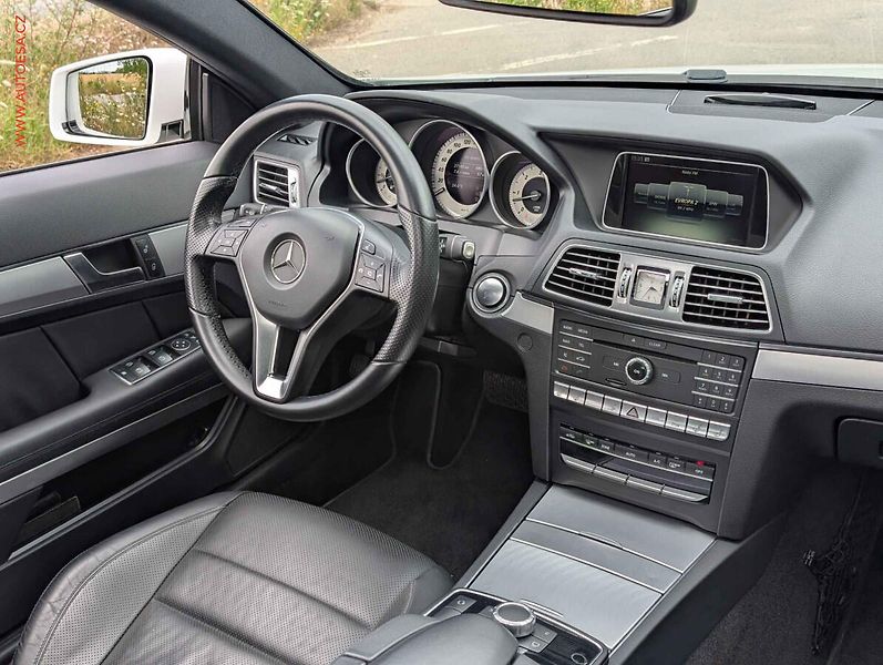 Mercedes-Benz Třídy E (2016) 3.0 d E 350 d, 1.maj,ČR - fotka 14 z 28