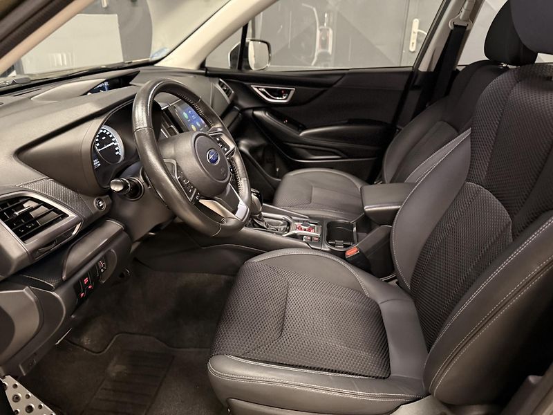 Subaru Forester (2023) 2.0i Hybri,REZERVOVÁNO - fotka 3 z 46
