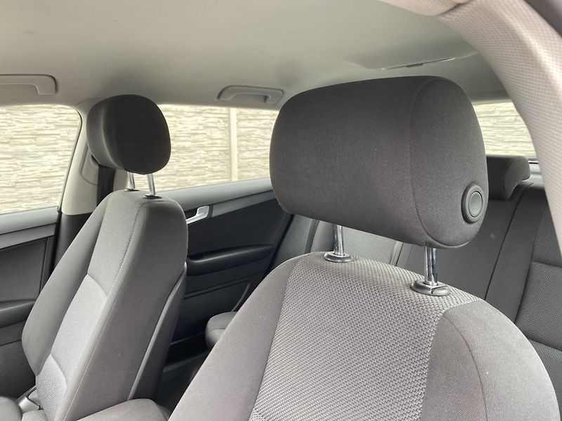 Audi A3 1.6TDi 105PS S-TRON 150TKM CZ! - fotka 97 z 150