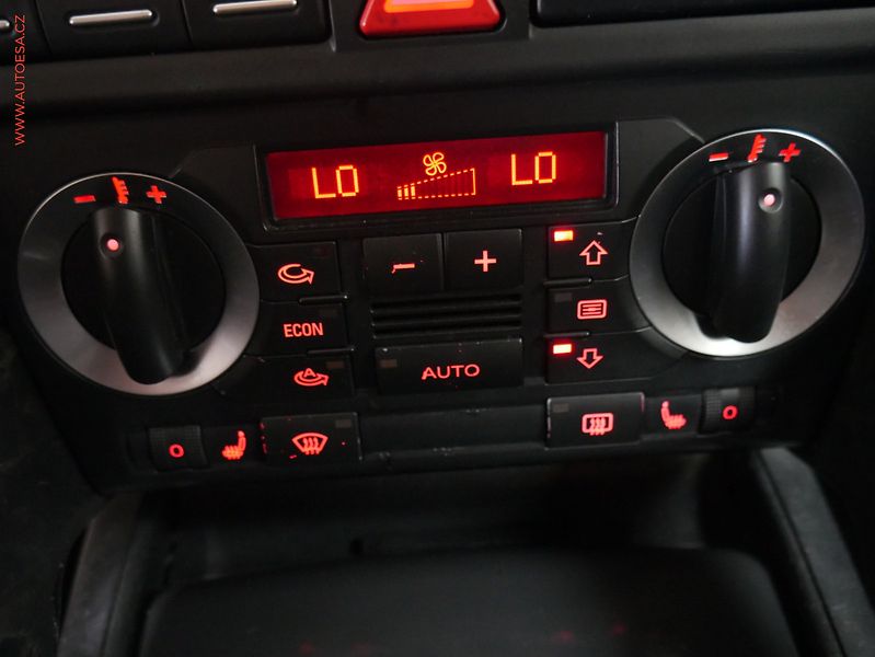 Audi A3 (2008) 2.0TDI quattro, AC, TZ - fotka 15 z 16