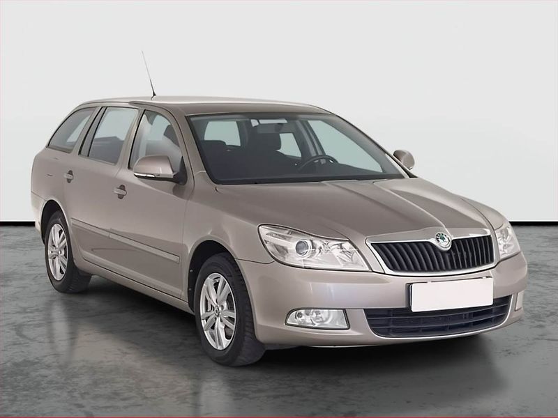 Škoda Octavia (2011) Ambition 1.6 TDI, Serv.kniha - fotografie inzerátu