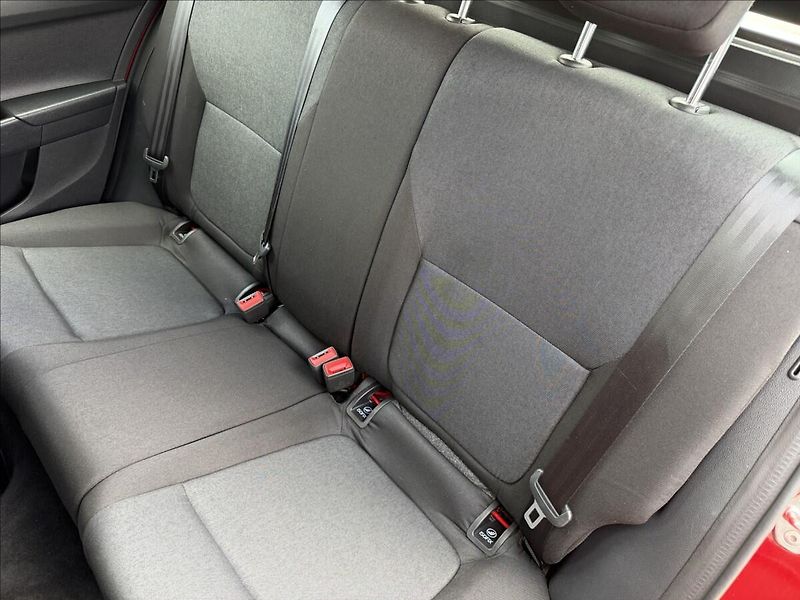 Škoda Fabia III 1.0 MPI Active - fotka 14 z 16