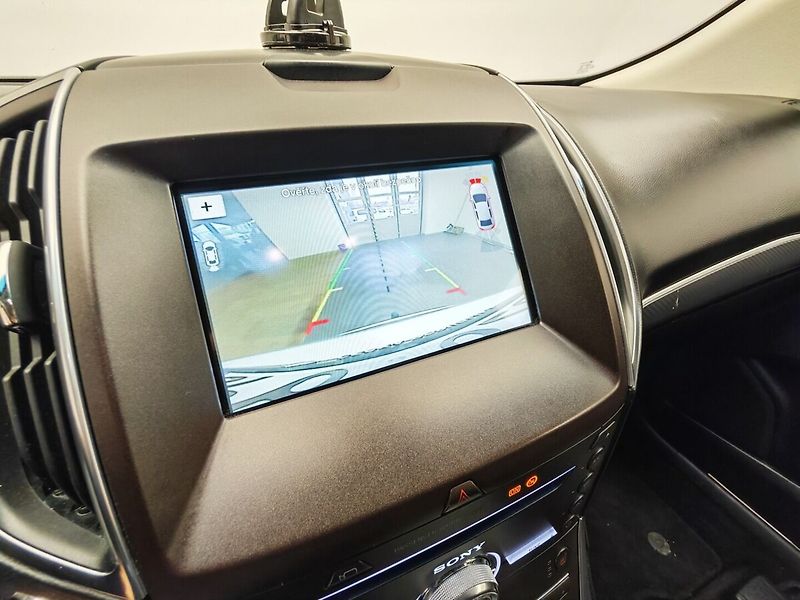 Ford Edge 2.0 Automat, 154 kW - fotka 37 z 44