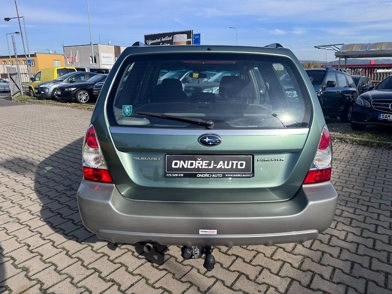 Subaru Forester (2005) 4X4 2,0i 116 KW TAŽNÉ - fotka 5 z 43