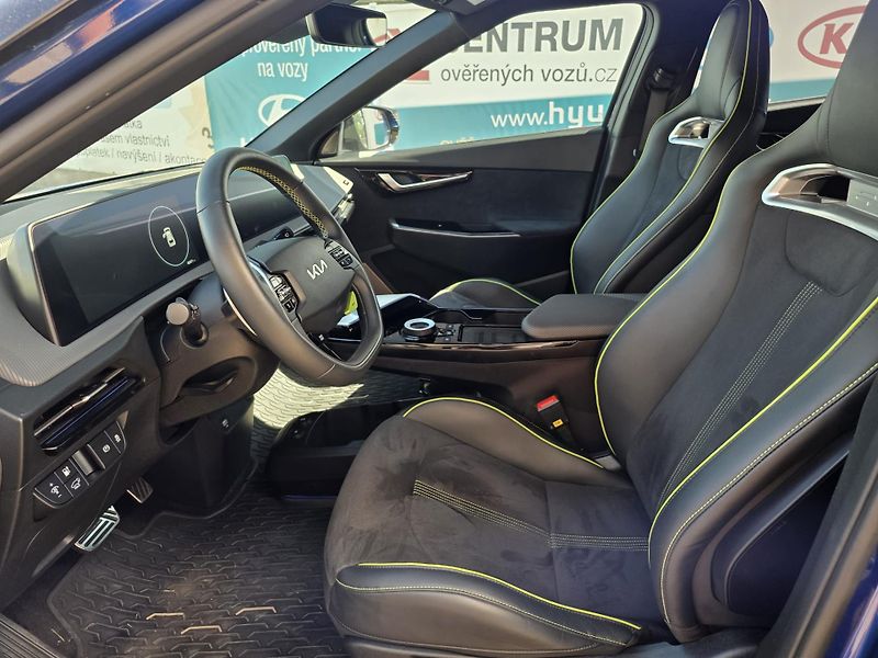 Kia EV6 GT-4X4-ZÁRUKA-1.majitel-DPH - fotka 3 z 33