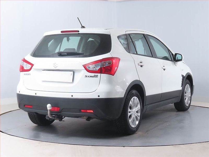 Suzuki SX4 S-Cross (2018) 1.0 BoosterJet, Serv.kniha - fotka 5 z 13