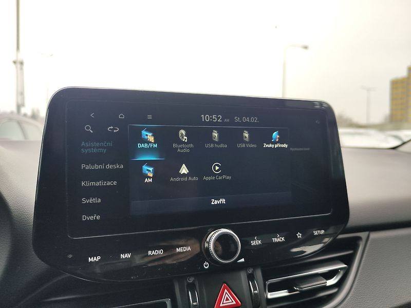 Hyundai i30 1.5 T-GDI/103kW Style DCT - fotka 17 z 33