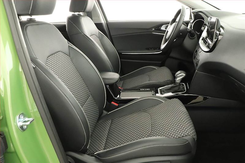 Kia XCeed (2025) 1.5 T-GDI, TOP, FullLed - fotka 7 z 18