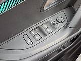 Peugeot 2008 (2023) 1.2 PT 100 ALLURE MAN6 - náhled 22