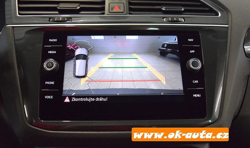 Volkswagen Tiguan 1.5 TSi ELEGANCE DSG  - fotka 48 z 62
