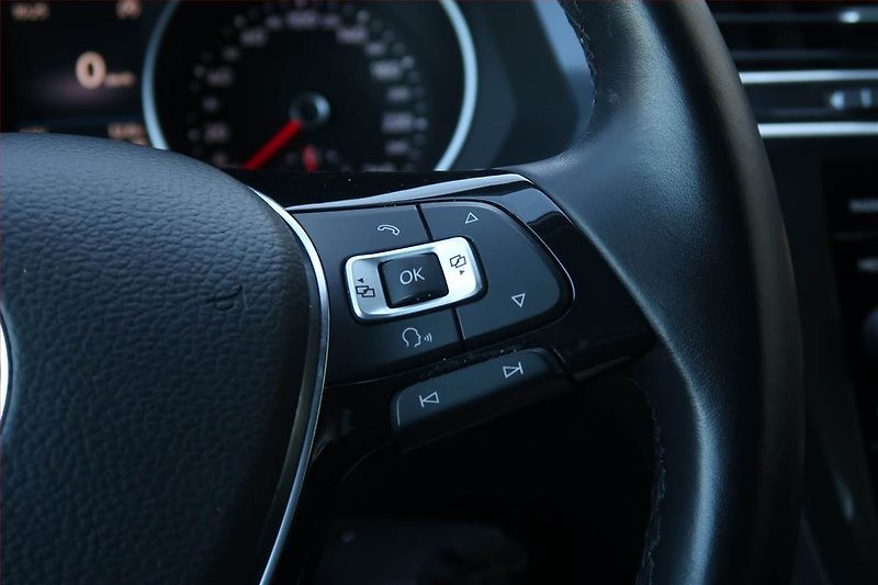 Volkswagen Tiguan (2018) Comfortline 1.4 TSI, ČR,1.maj - fotka 18 z 19